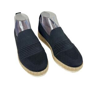 Adrienne Vittadini Black Flats with Tan Sole